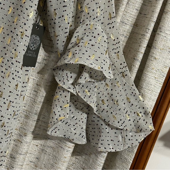 Vince Camuto Flutter Sleeve Blouse - XL - Picture 6 of 12